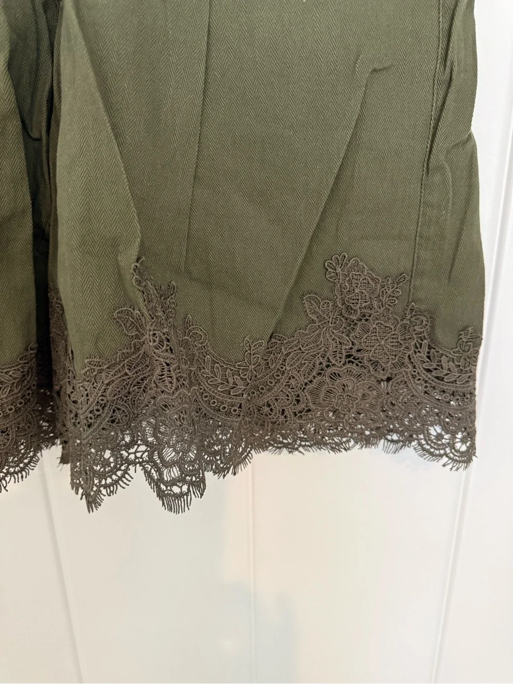 WIT & WISDOM SHORTS